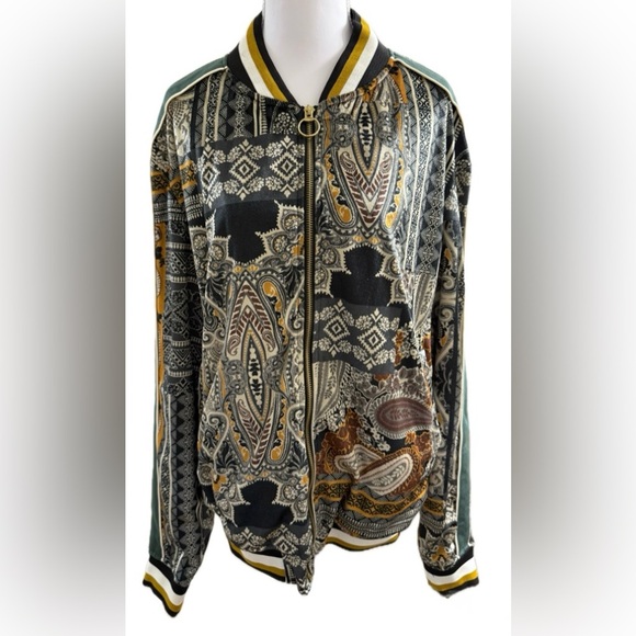 ZARA VELVET BOMBER JACKET PAISLEY  
SIZE: M / RETRO LUXE STREET STYLE FOR WOMEN - Picture 3 of 11